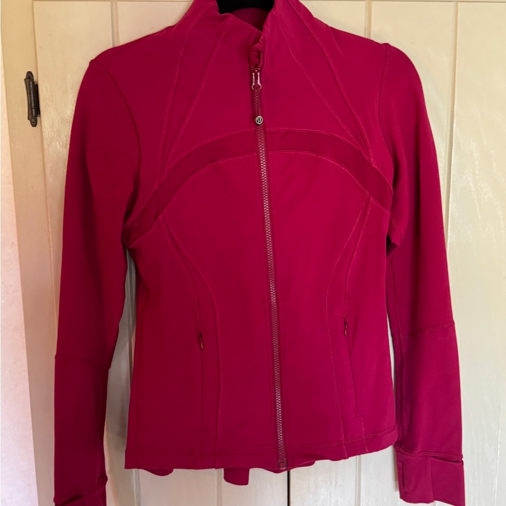 Lululemon Athletica Women's Cranberry  Jacket Sweat-Wicking
